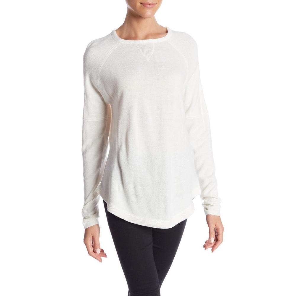 SWEET ROMEO CREAM LIGHTWEIGHT SWEATER